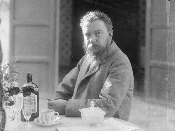 ANTONIO GARCÍA. Retrato de Joaquín Sorolla Bastida sentado ante una taza de café y licores. 1904. ES.462508.ADPV/Colección Boldún, imagen nº 07347