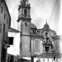 AUTOR DESCONOCIDO. Vista parcial de la iglesia de la Asunción de Nuestra Señora de Benaguasil. Benaguasil. 1925. ES.462508.ADPV/Colección Ferran Belda, imagen nº 06390