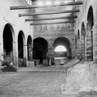 ENRIQUE CARDONA. Interior del Almuidín antes de ser habilitado para ser Museo Paleontológico. Valencia. 1905. ES.462508.ADPV/Colección Cardona, imagen nº 00763 