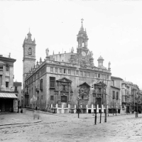 ENRIQUE CARDONA. Fachada de la Iglesia de los Santos Juanes, recayente al Mercado. Valencia. 1910. ES.462508.ADPV/Colección Cardona, imagen nº 00859