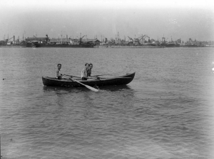 AUTOR DESCONOCIDO. Vista general del puerto de Valencia. Valencia. 1925. ES.462508.ADPV/Colección Ferran Belda, imagen nº 06263