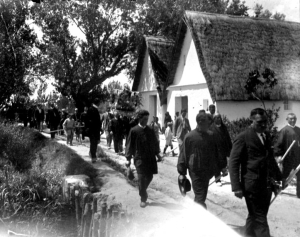 AUTOR DESCONOCIDO. Procesión en la huerta de Valencia. Valencia. 1920. ES.462508.ADPV/Colección Ferran Belda, imagen nº 06299